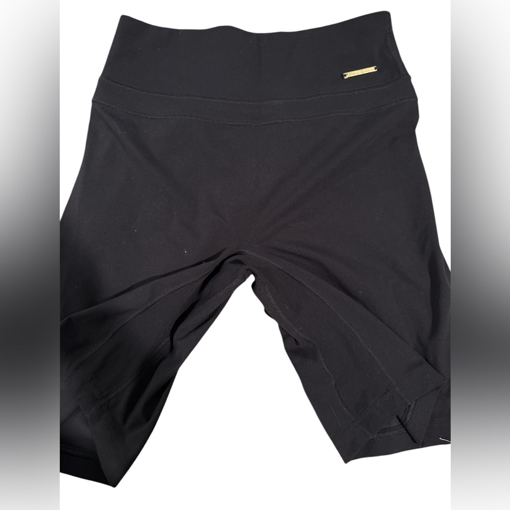 Black Whitney Simmons gymshark scrunched shorts